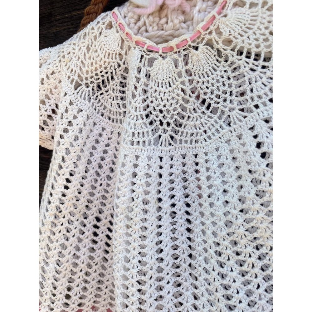 Antique Art Deco Crochet Baby Dress Silk Ribbons Crochet Doll Hanger - Picture 2 of 16